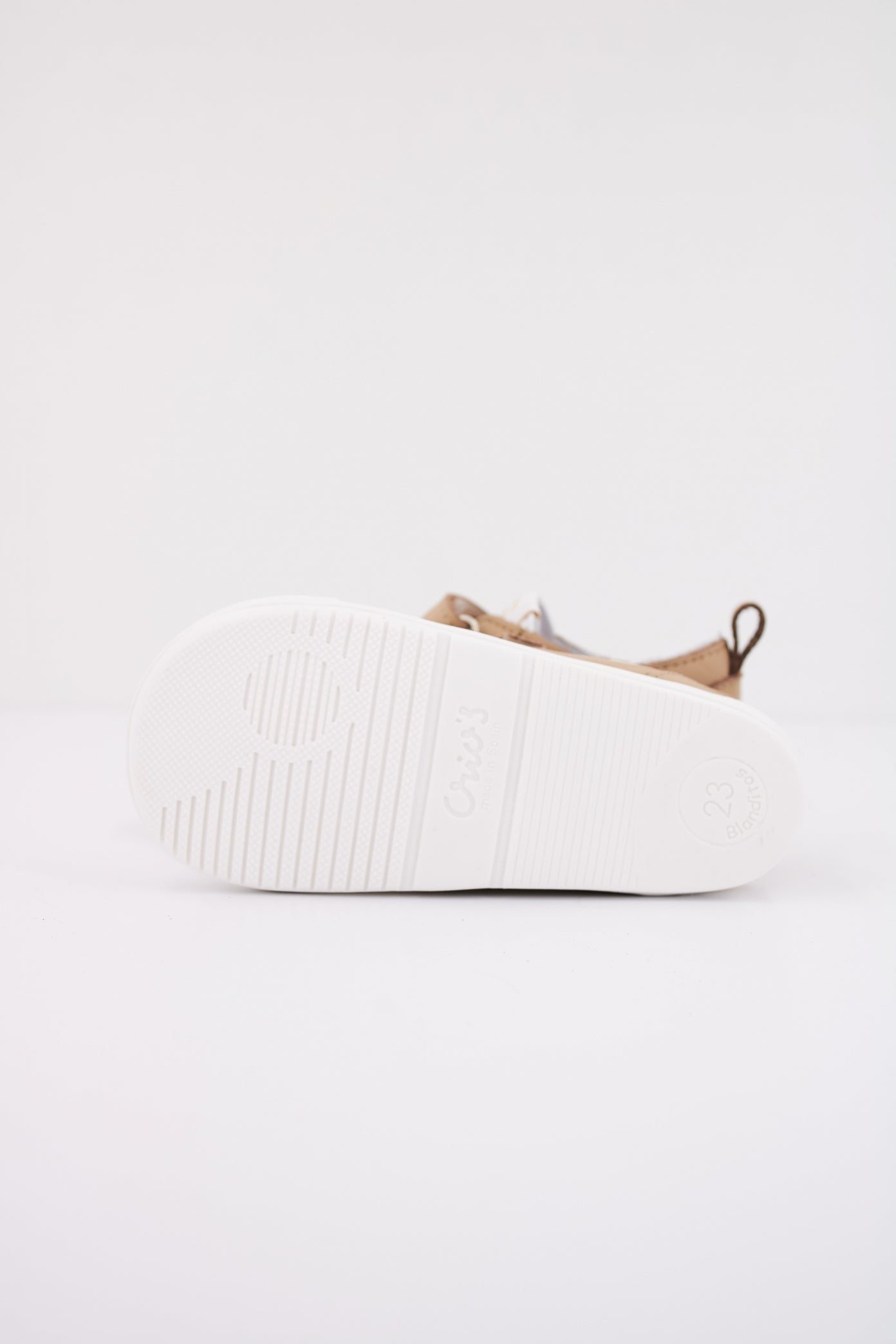 BLANDITOS ARIELBD en color ARENA (5)