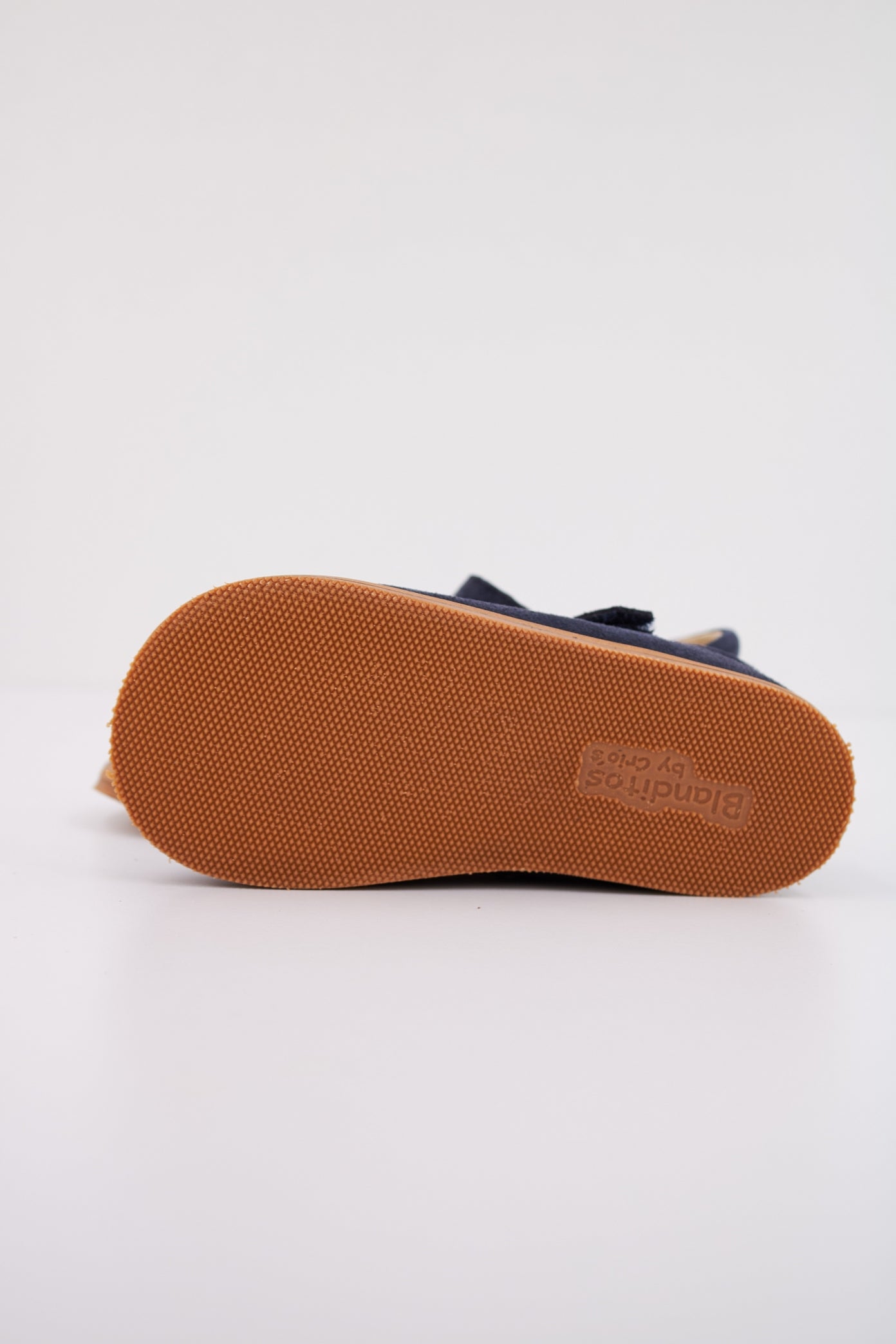 BLANDITOS PRAGABD en color NAVY (5)