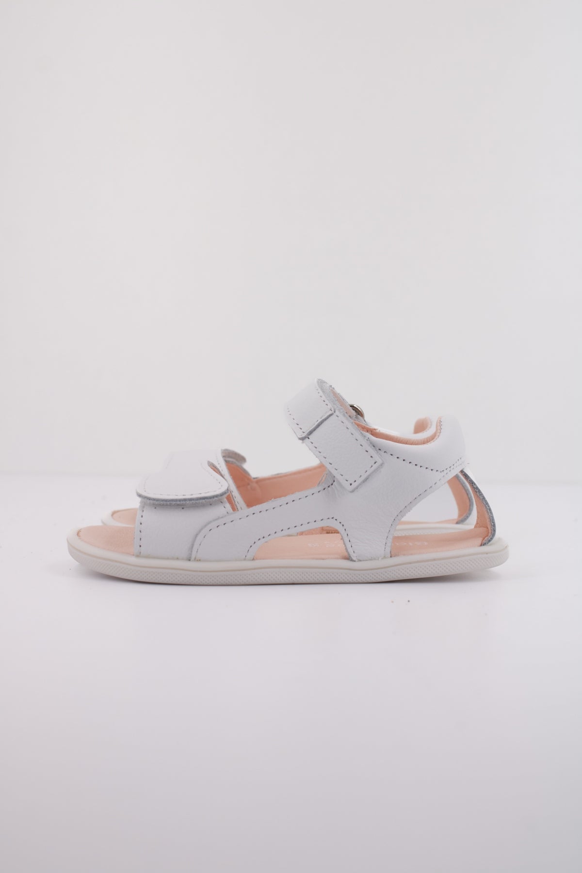 BLANDITOS CARIBEBD  en color BLANCO  (1)