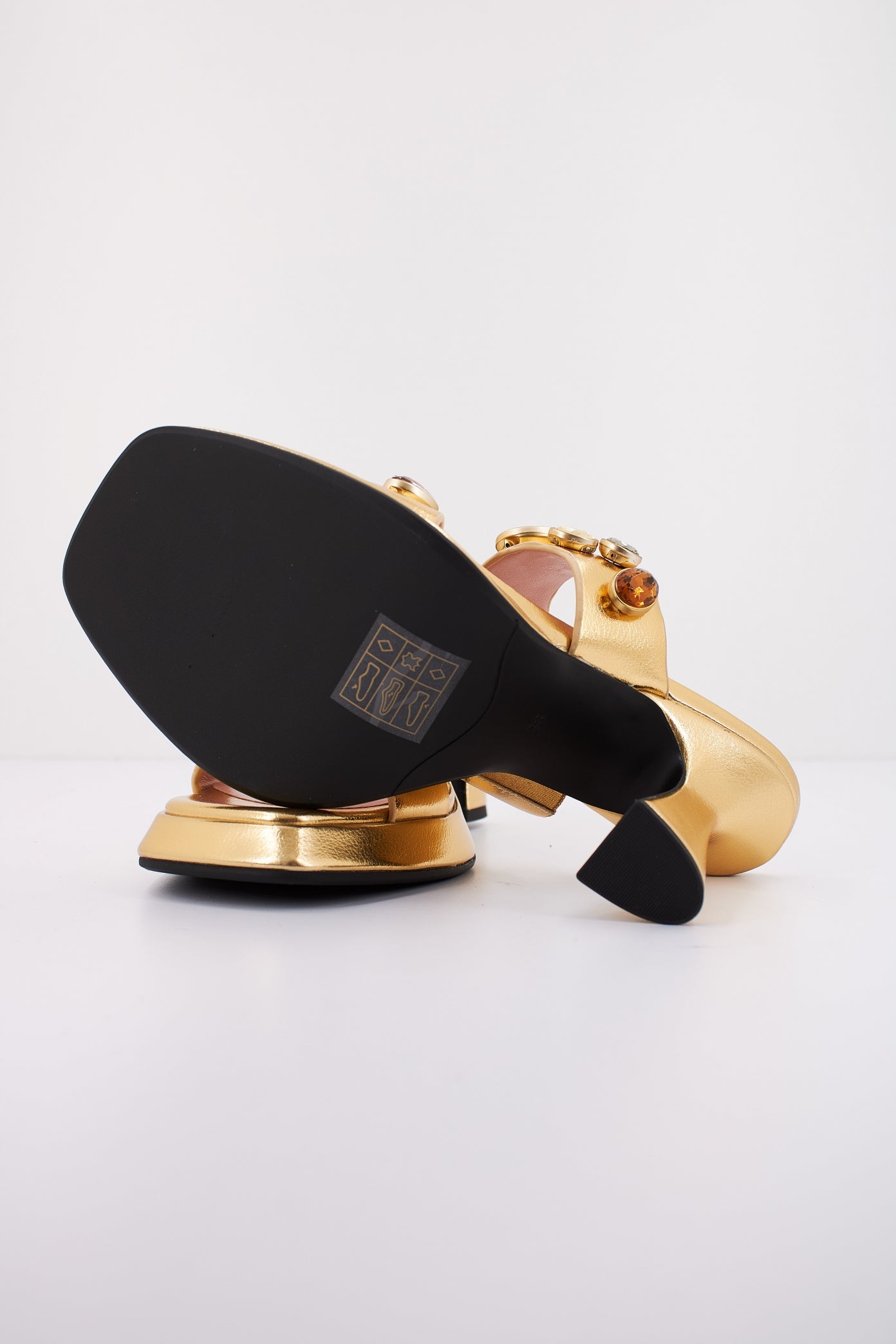 NOA HARMON N en color ORO (4)