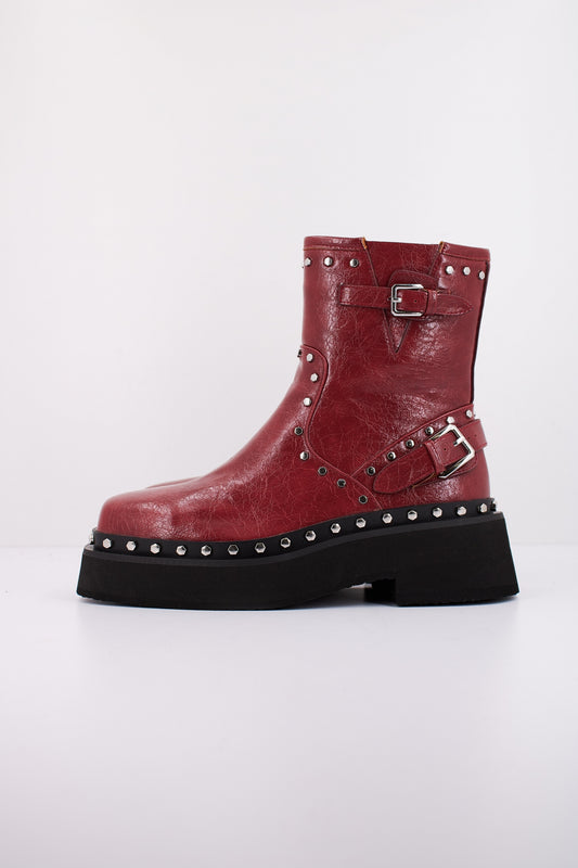 NOA HARMON N en color ROJO  (1)