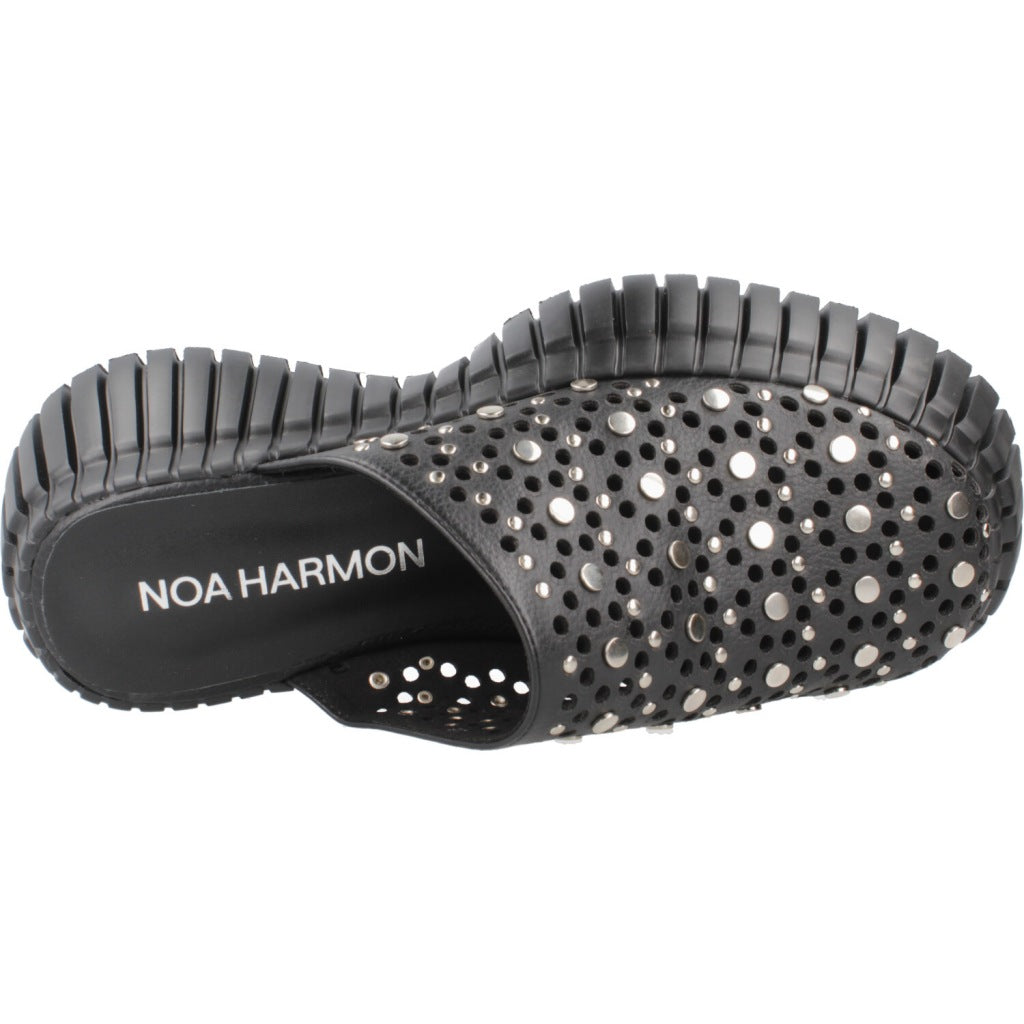 NOA HARMON SAINT en color NEGRO (7)