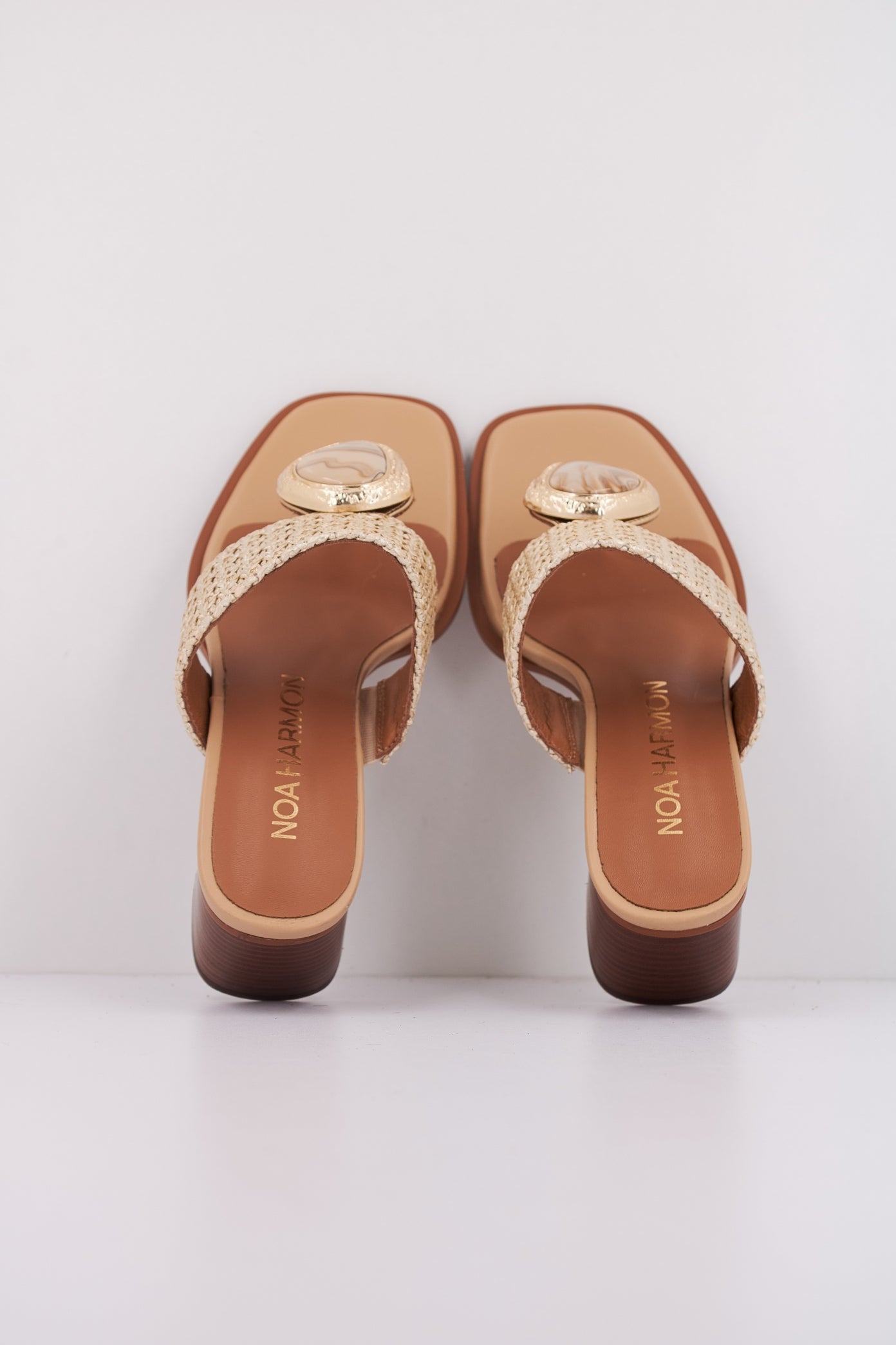 NOA HARMON N en color ORO (3)