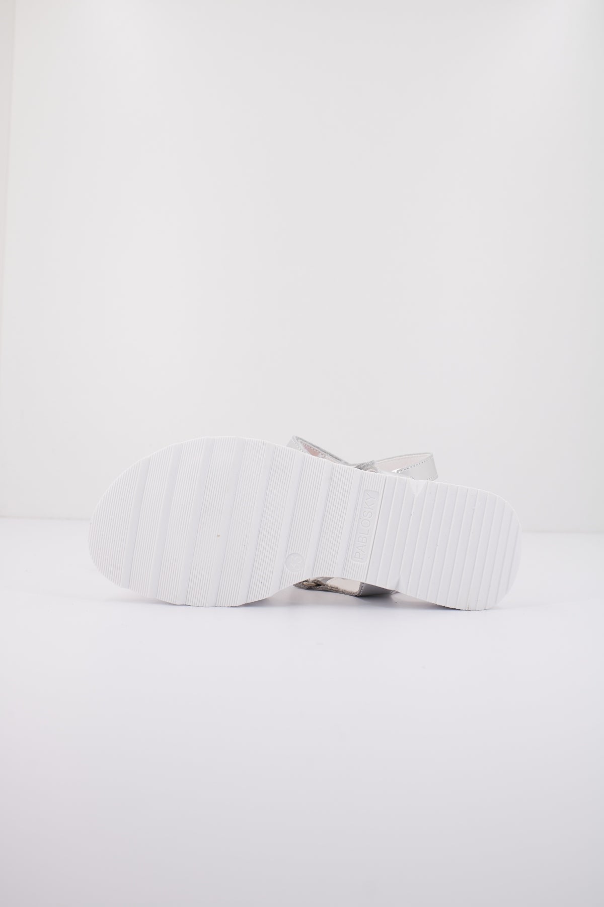 PABLOSKY P en color PLATA (4)