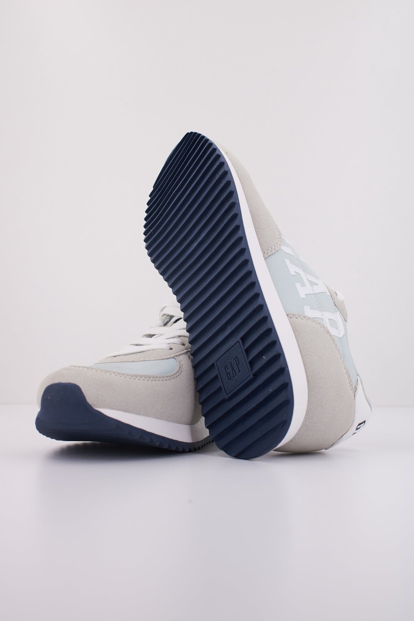 GAP  NASHVILLE en color LTGREY  (5)