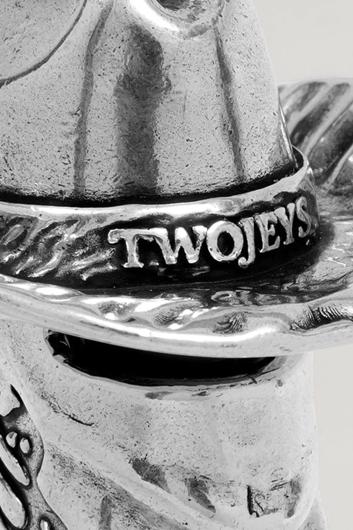 TWOJEYS ICON LIGHTER en color PLATA (4)