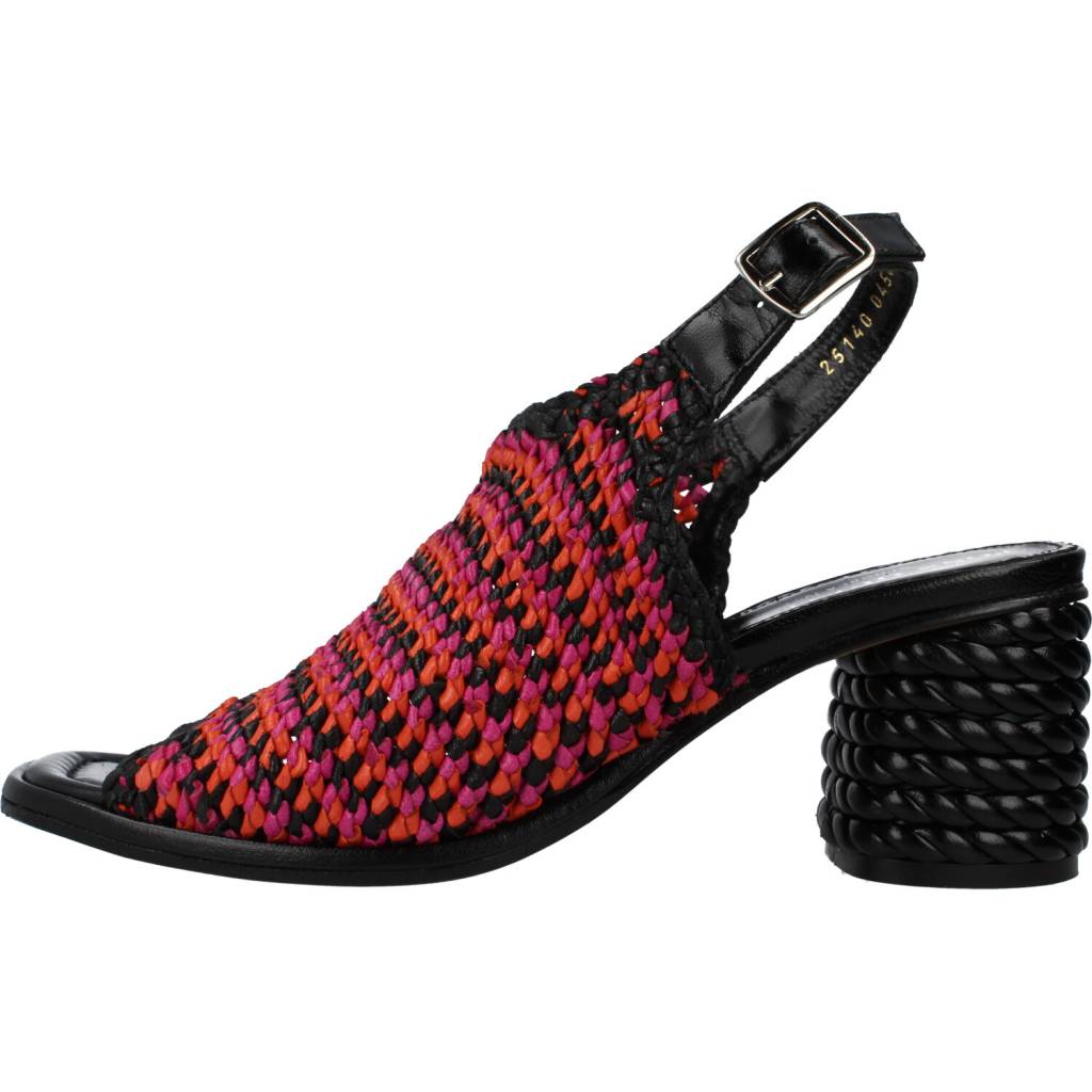 PONS QUINTANA PEKIN en color NEGRO (2)