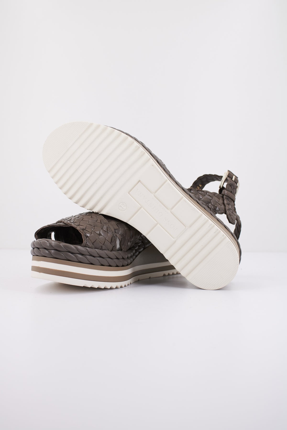 PONS QUINTANA PADOVA en color SMOKE (4)