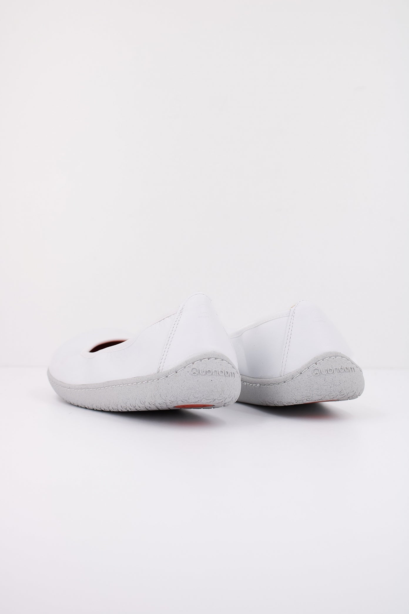 QUONDAM QUEEN en color BLANCO (4)