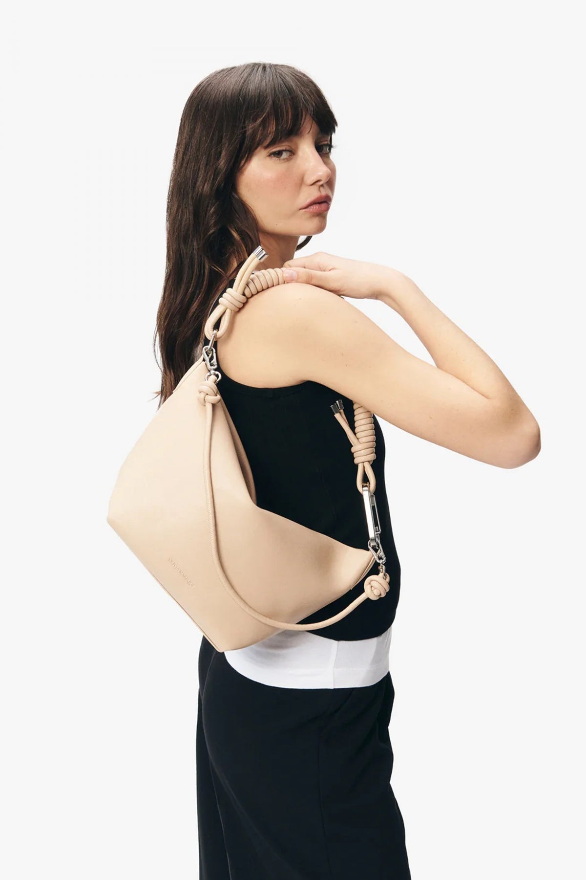 OLIVIA MAREQUE ARES en color BEIGE (3)