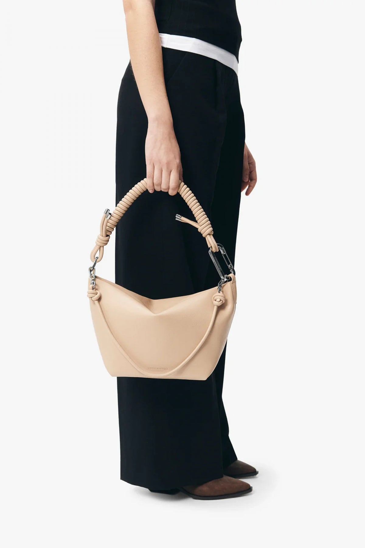 OLIVIA MAREQUE ARES en color BEIGE (4)