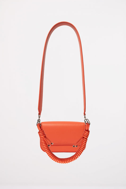 OLIVIA MAREQUE PANTONE  en color NARANJA  (1)
