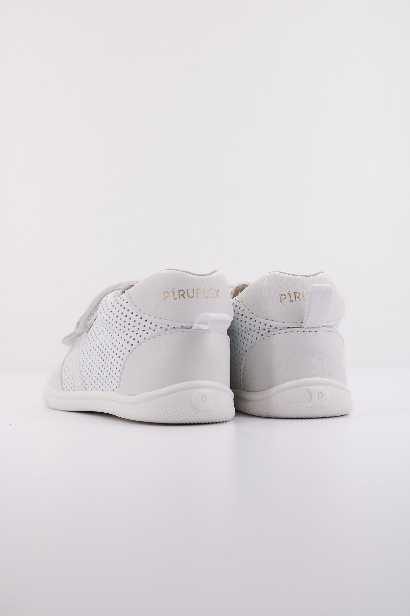 PIRUFLEX PF en color BLANCO (4)