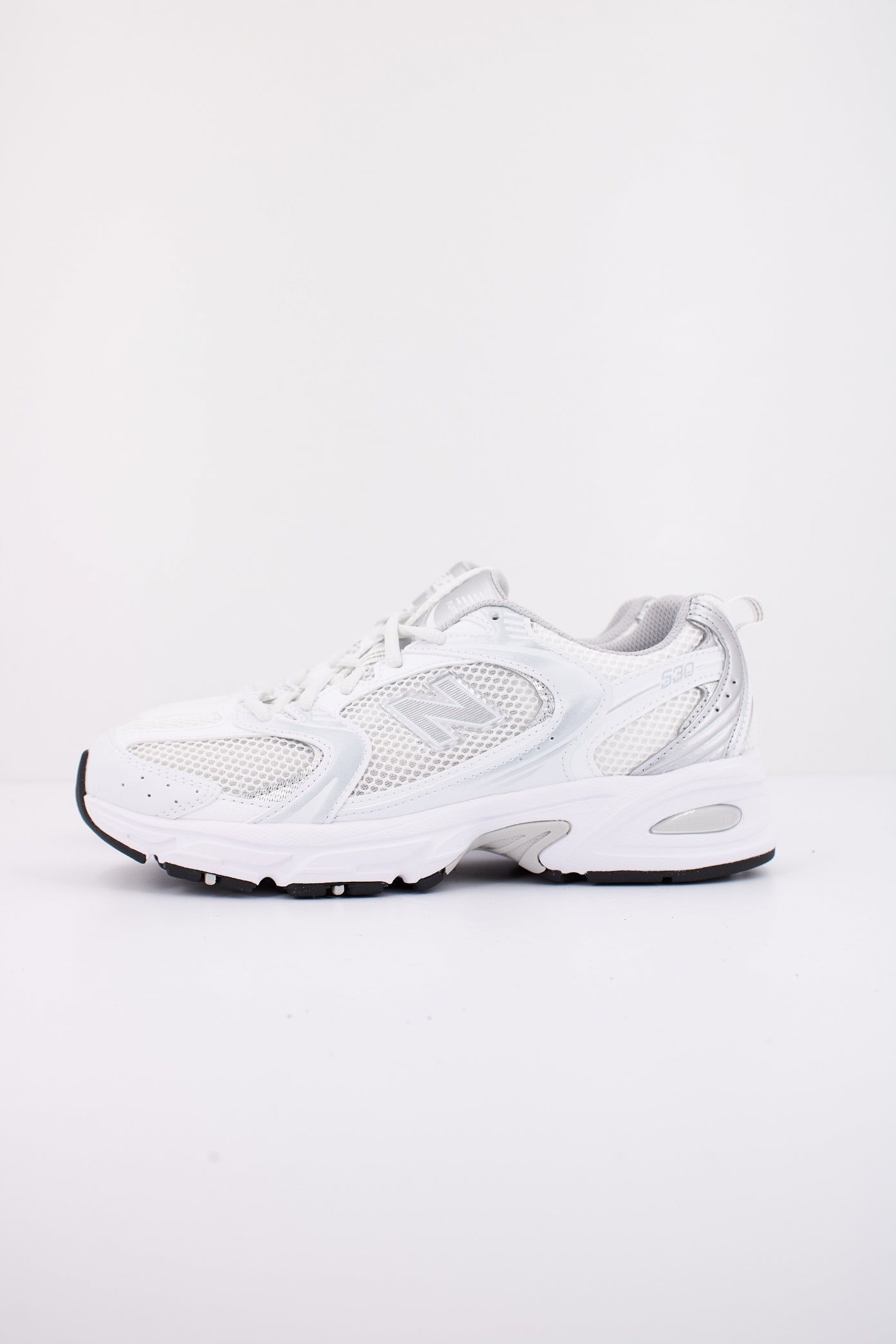 NEW BALANCE MR EMA en color EMA (1)
