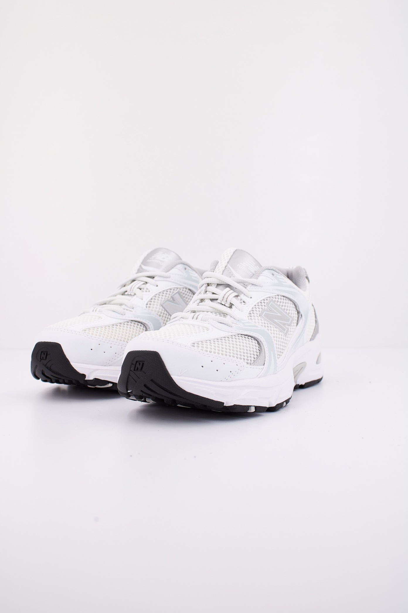 NEW BALANCE MR EMA en color EMA (2)
