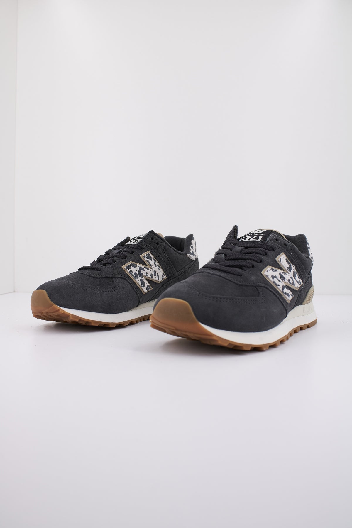 NEW BALANCE WL XE en color XE (2)