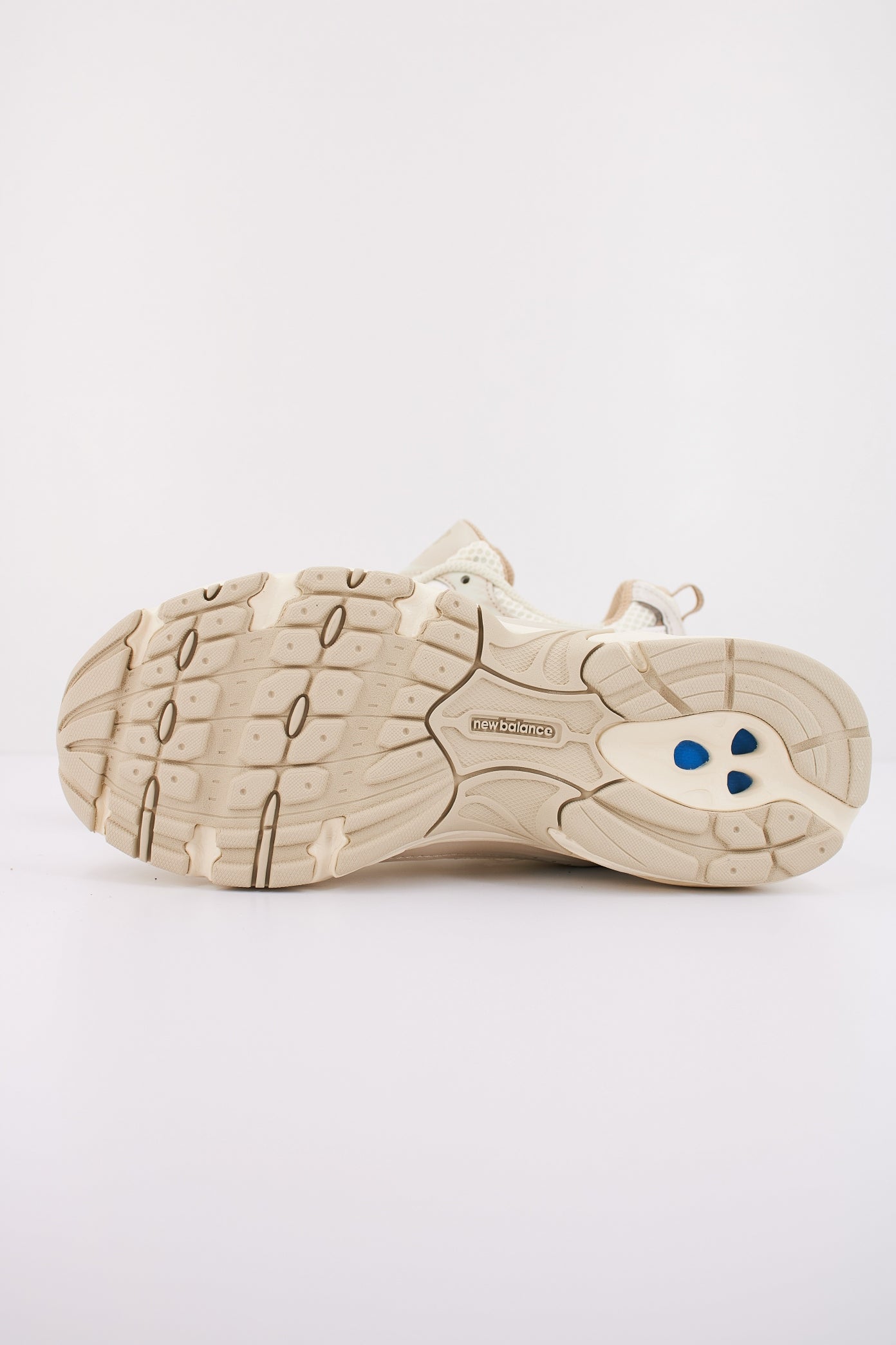 NEW BALANCE MR AA en color AA (5)