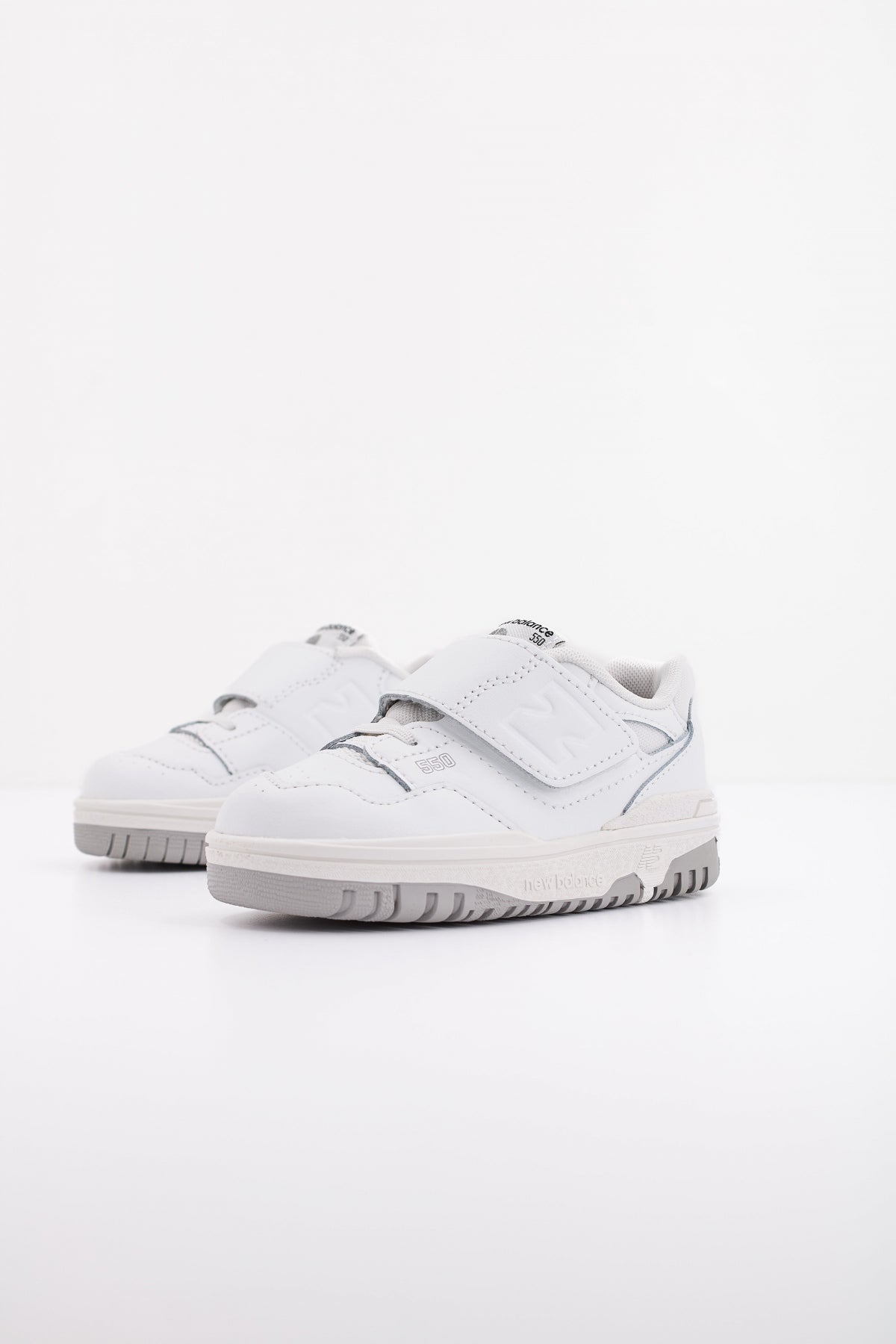 NEW BALANCE PB KIDS COURT en color PB (2)