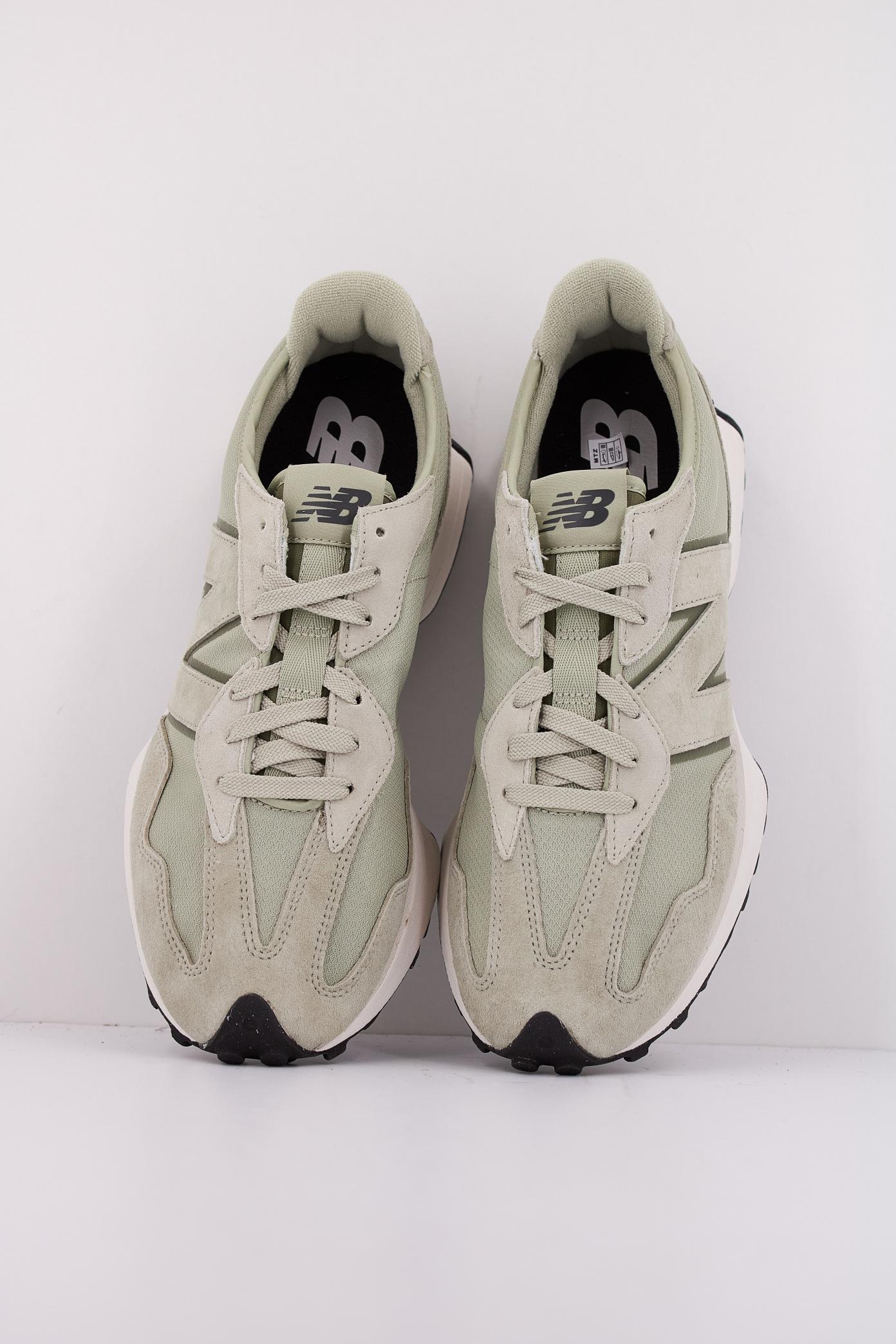 NEW BALANCE U SWC en color SWC (3)