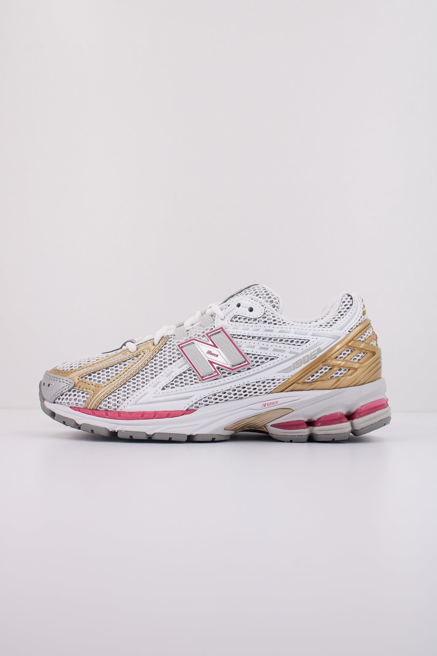 NEW BALANCE U RCH en color RCH (1)