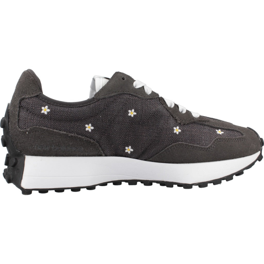 NEW BALANCE WS DCB en color DCB (4)