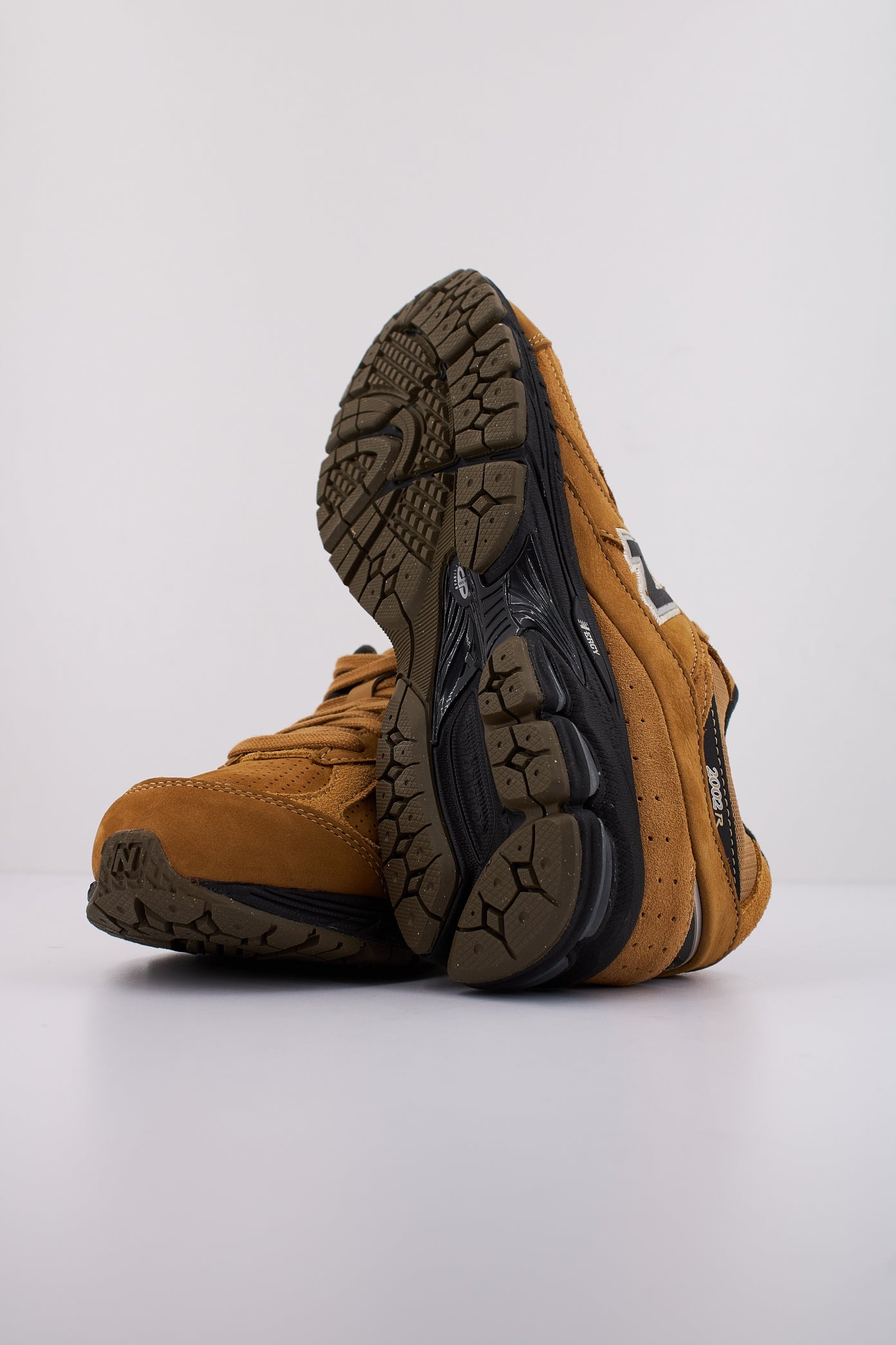 NEW BALANCE M REI en color REI (5)