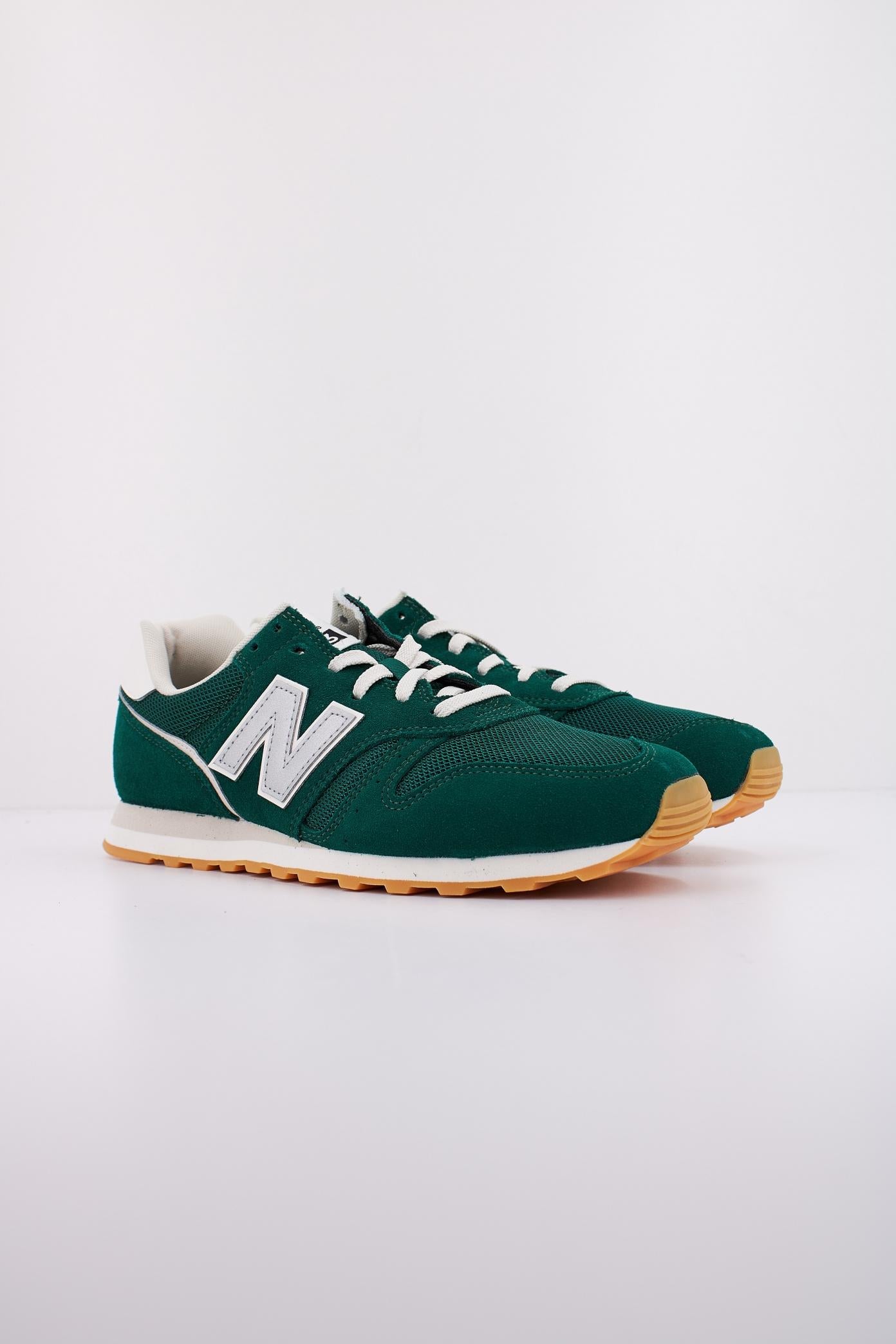 NEW BALANCE ML en color SG (2)