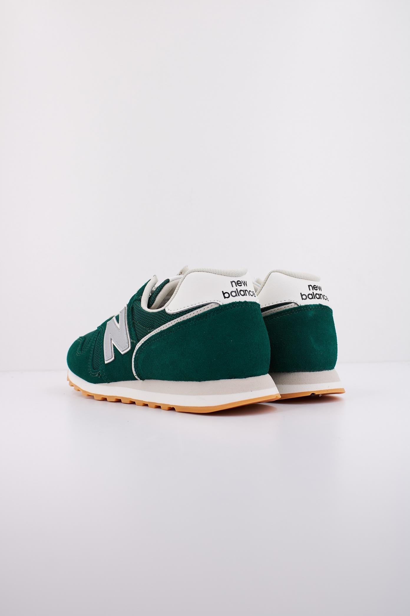 NEW BALANCE ML en color SG (4)