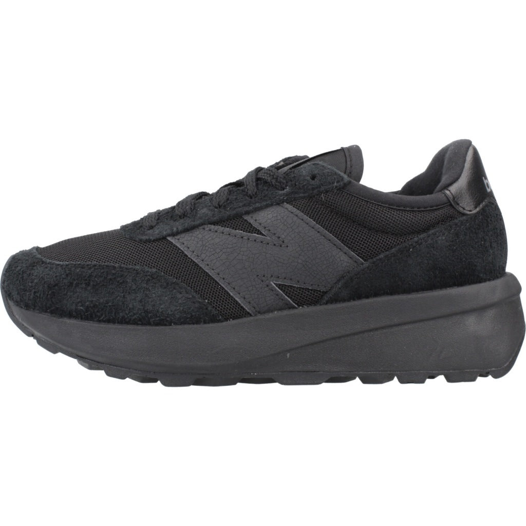 NEW BALANCE U en color AJ (2)