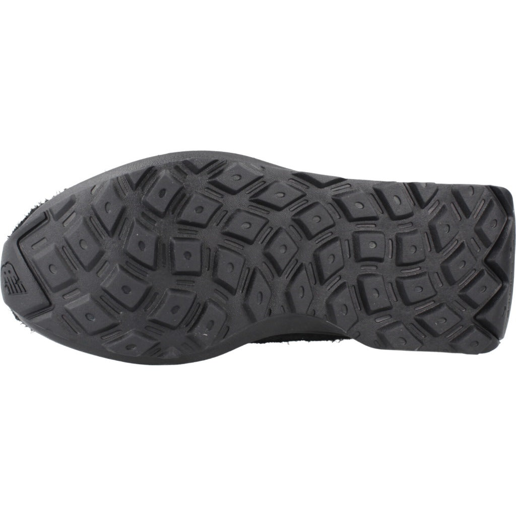 NEW BALANCE U en color AJ (6)