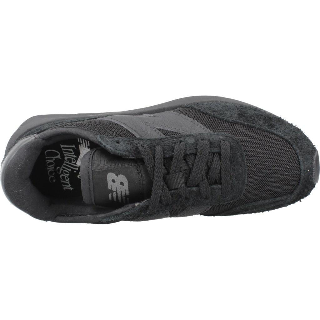 NEW BALANCE U en color AJ (7)