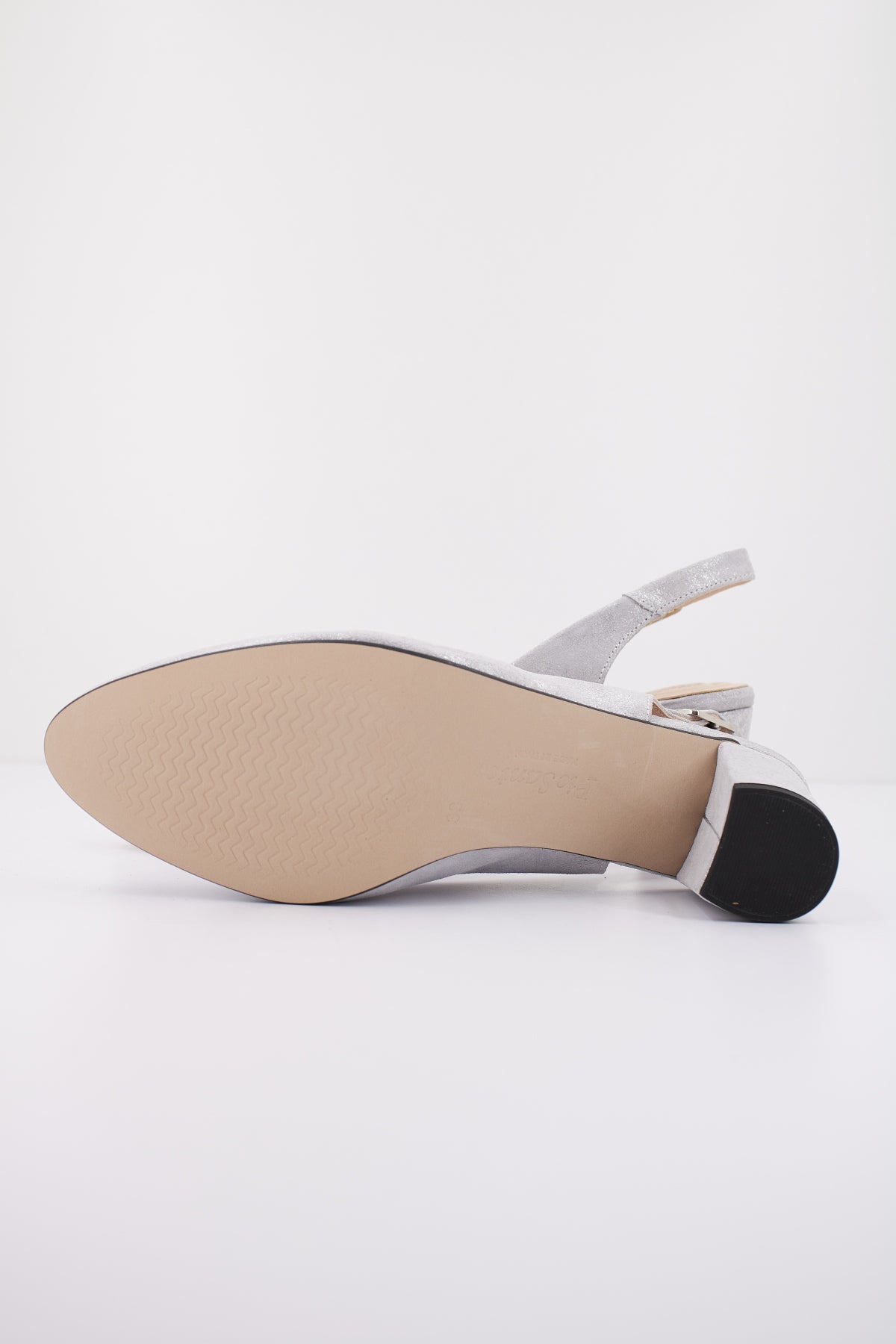 PIESANTO P en color PERLA (4)