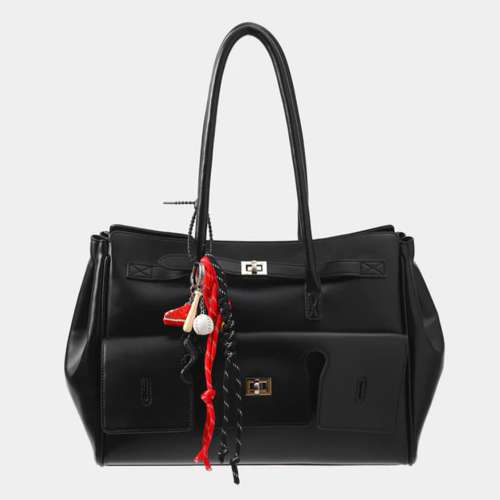 STICKY BESTIE BAGCHARM BCH en color BLKRED (5)