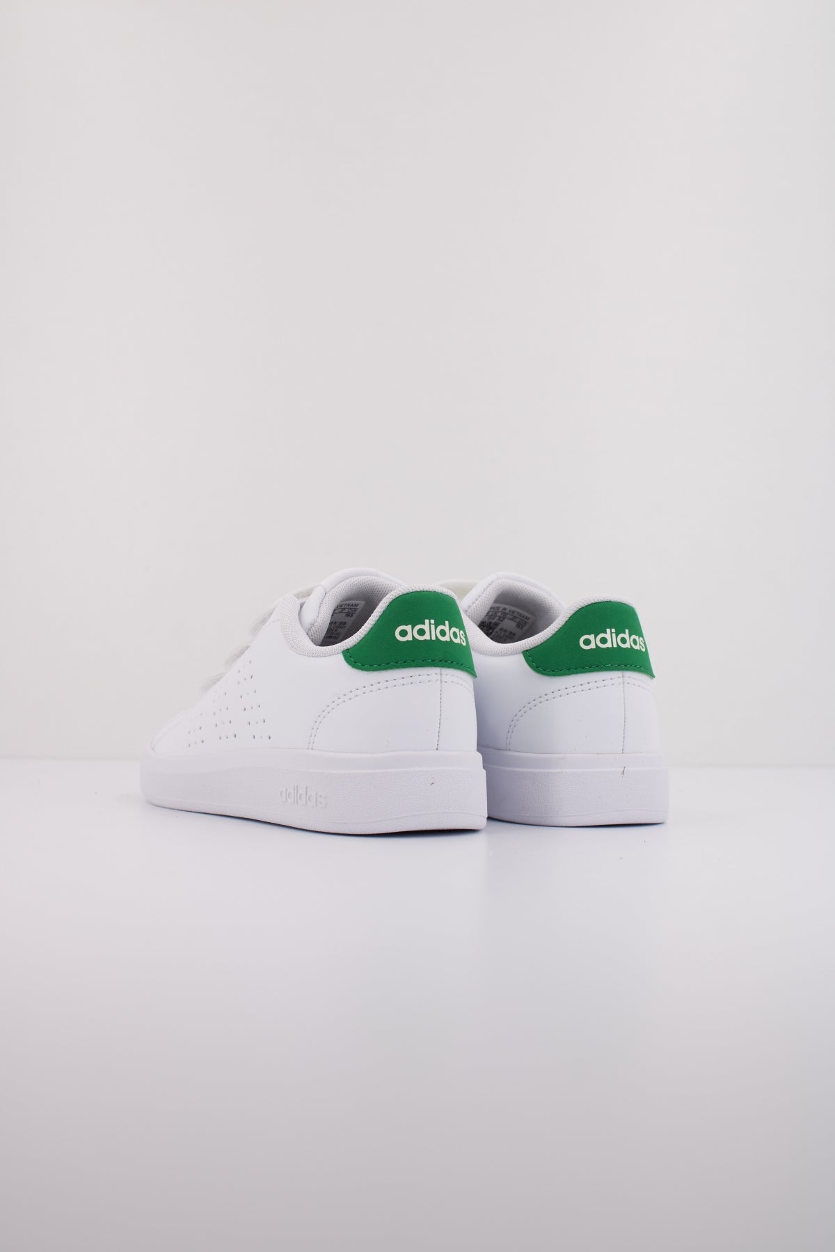 ADIDAS ADVANTAGE BASE . en color WHITE (4)