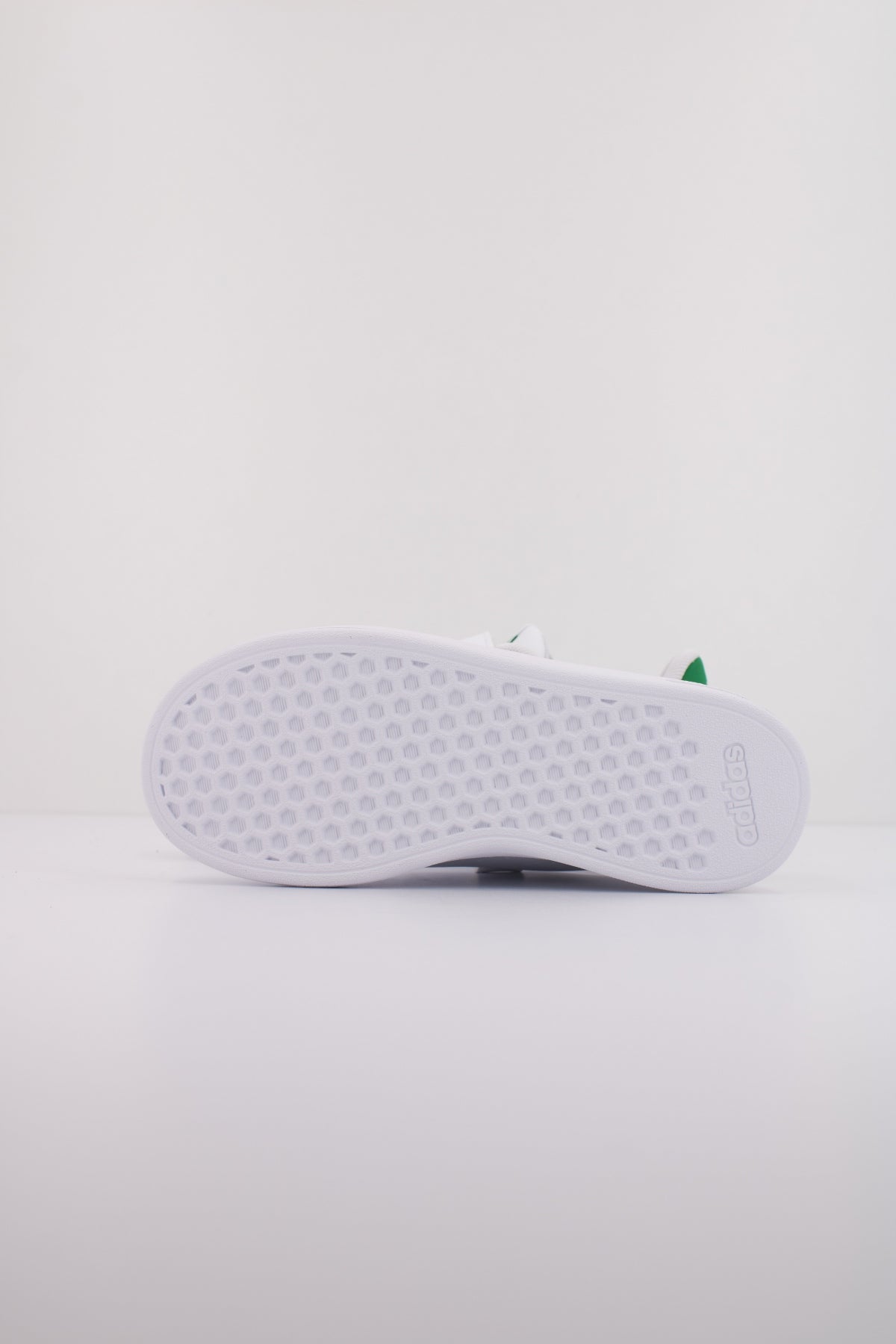 ADIDAS ADVANTAGE BASE . en color WHITE (5)