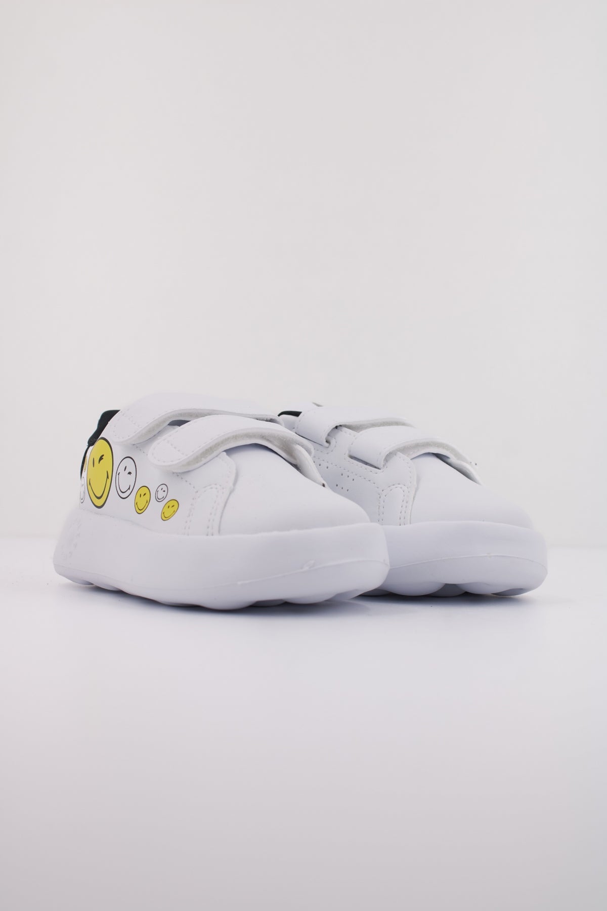 ADIDAS ADVANTAGE SMILEY CF en color WHITE (2)