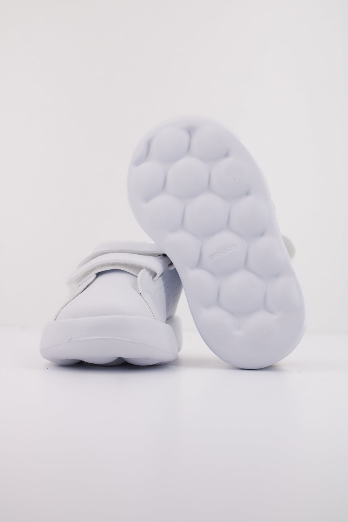 ADIDAS ADVANTAGE SMILEY CF en color WHITE (5)