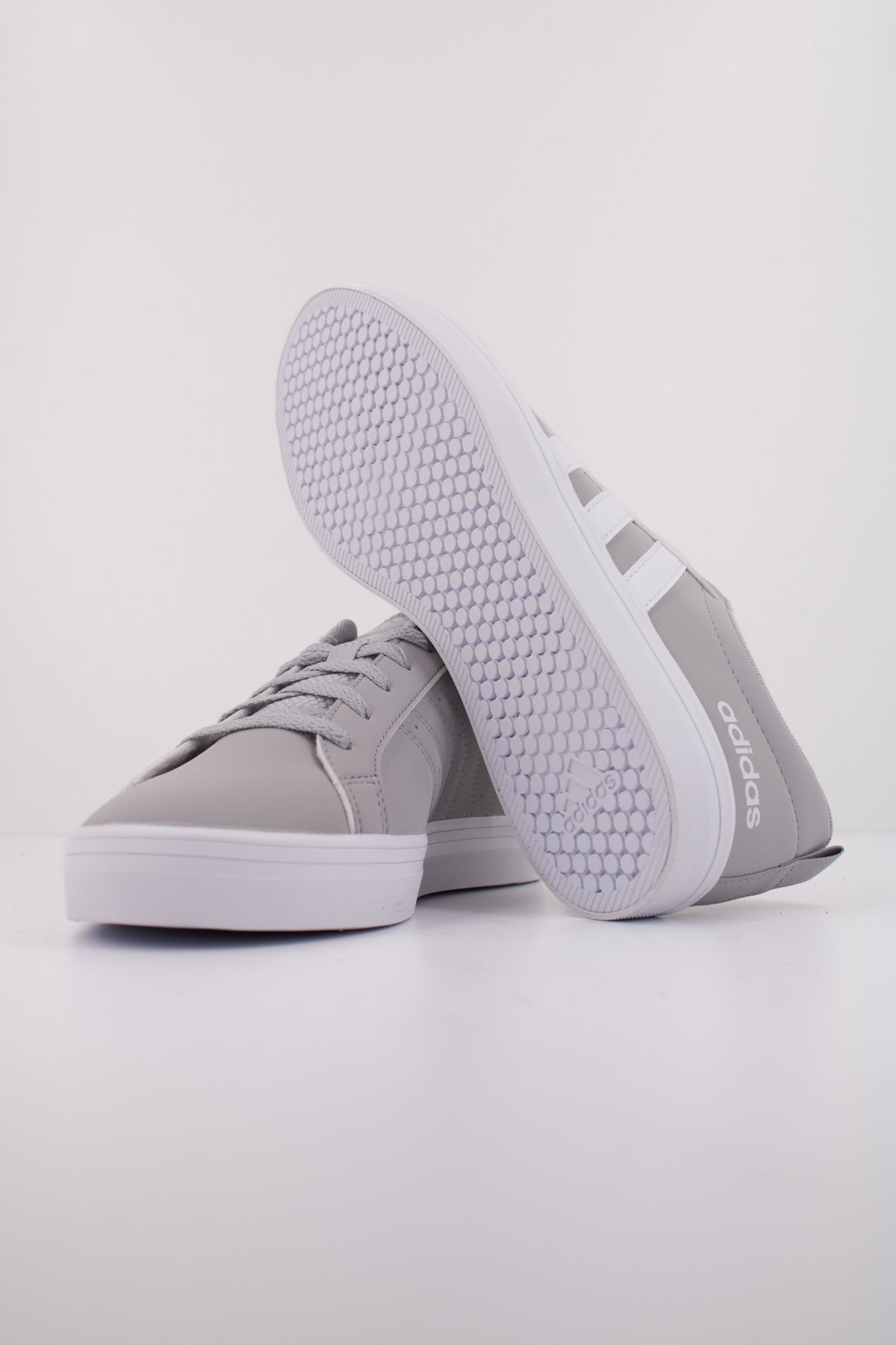 ADIDAS PACE . en color GREY (5)