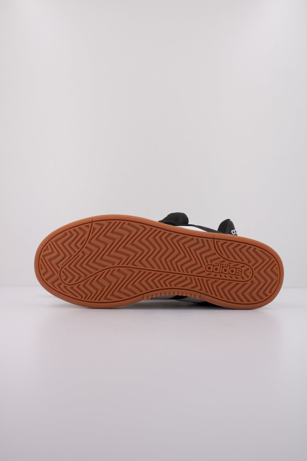 ADIDAS GRAND COURT ALPHA en color BLACK (5)