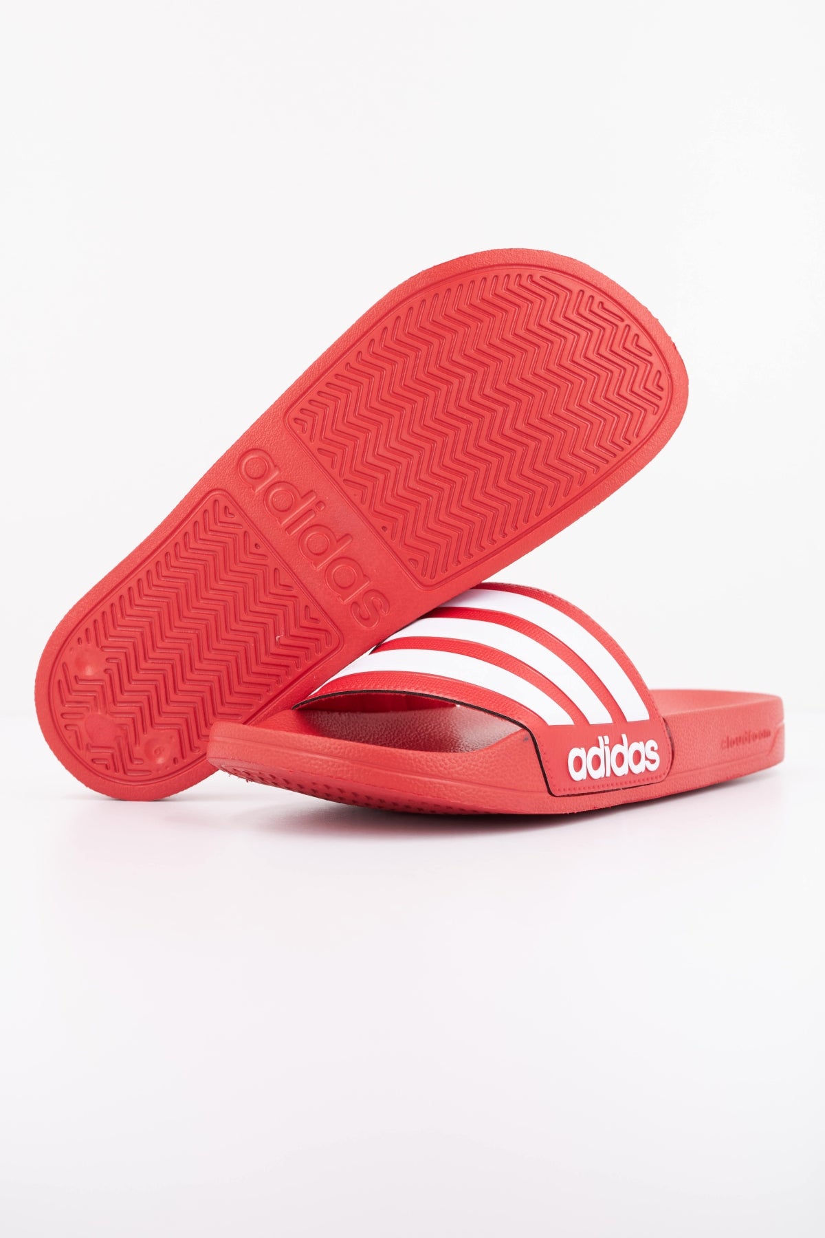 ADIDAS ADILETTE SHOWER en color RED (5)
