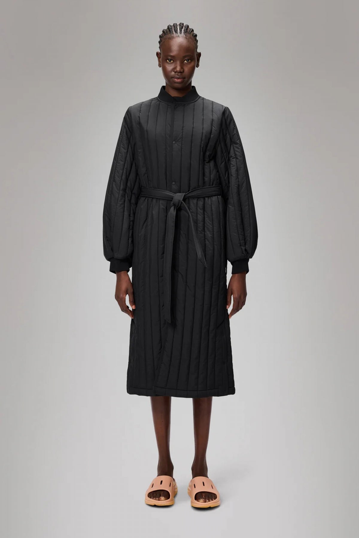 RAINS BANJA LINER W COAT T en color BLACK (1)