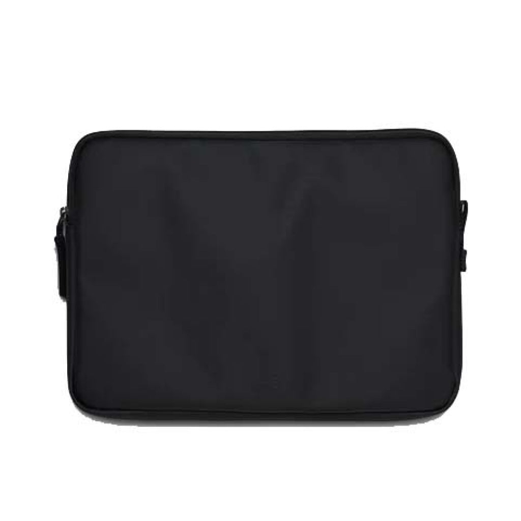 RAINS TRAIL LAPTOP CASE en color BLACK (4)