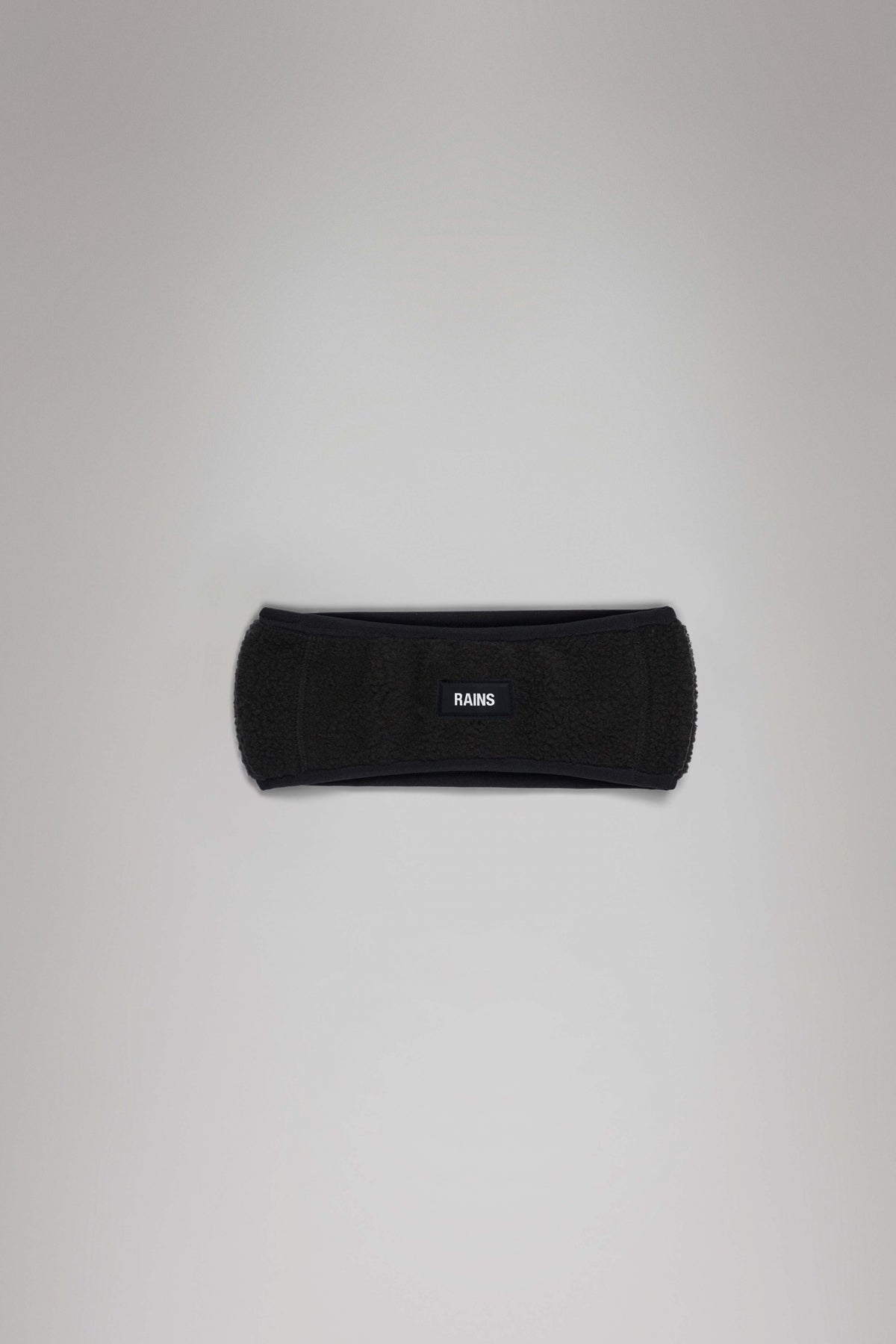 RAINS FLEECE TRAPPER HAT W en color BLACK (1)