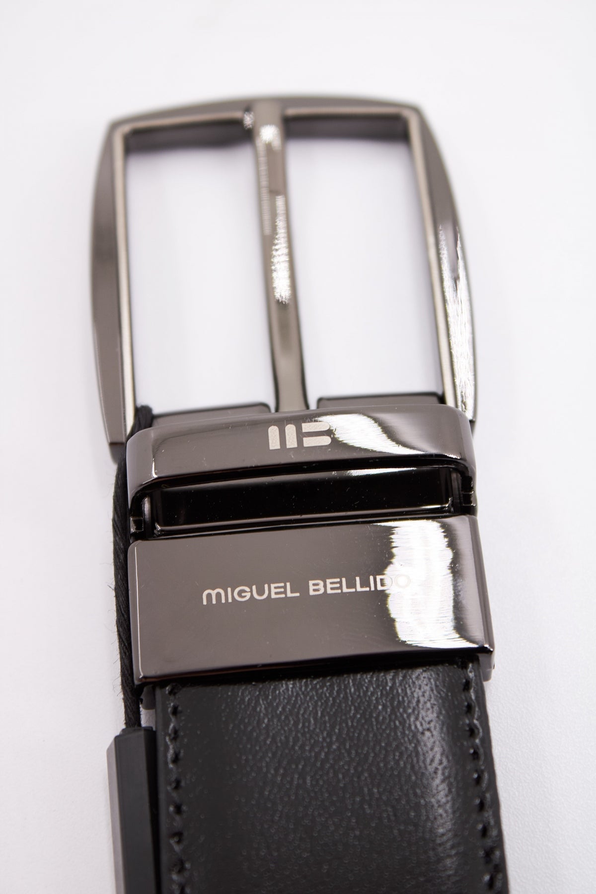 MIGUEL BELLIDO REVERSIBLE en color NGRMRN (3)