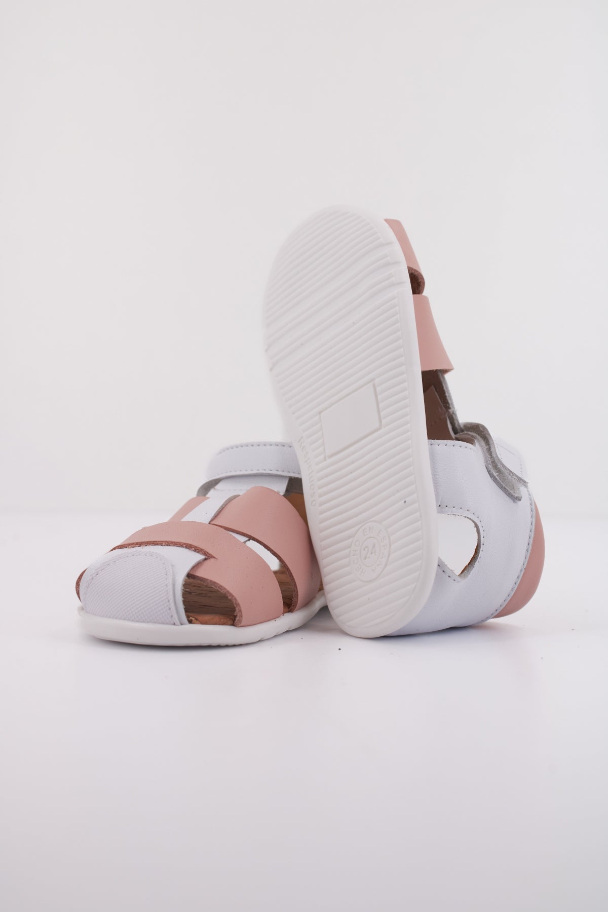 TINNY SHOES TRITON  en color BLANCO  (5)