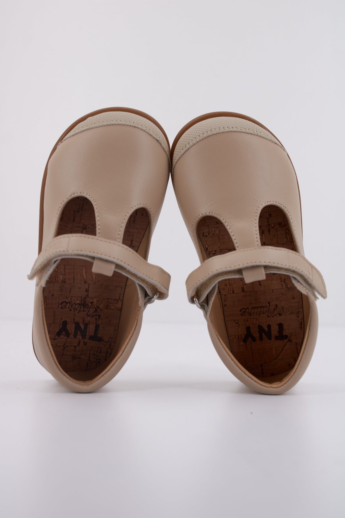 TINNY SHOES ZEUS  en color TRIANA  (3)
