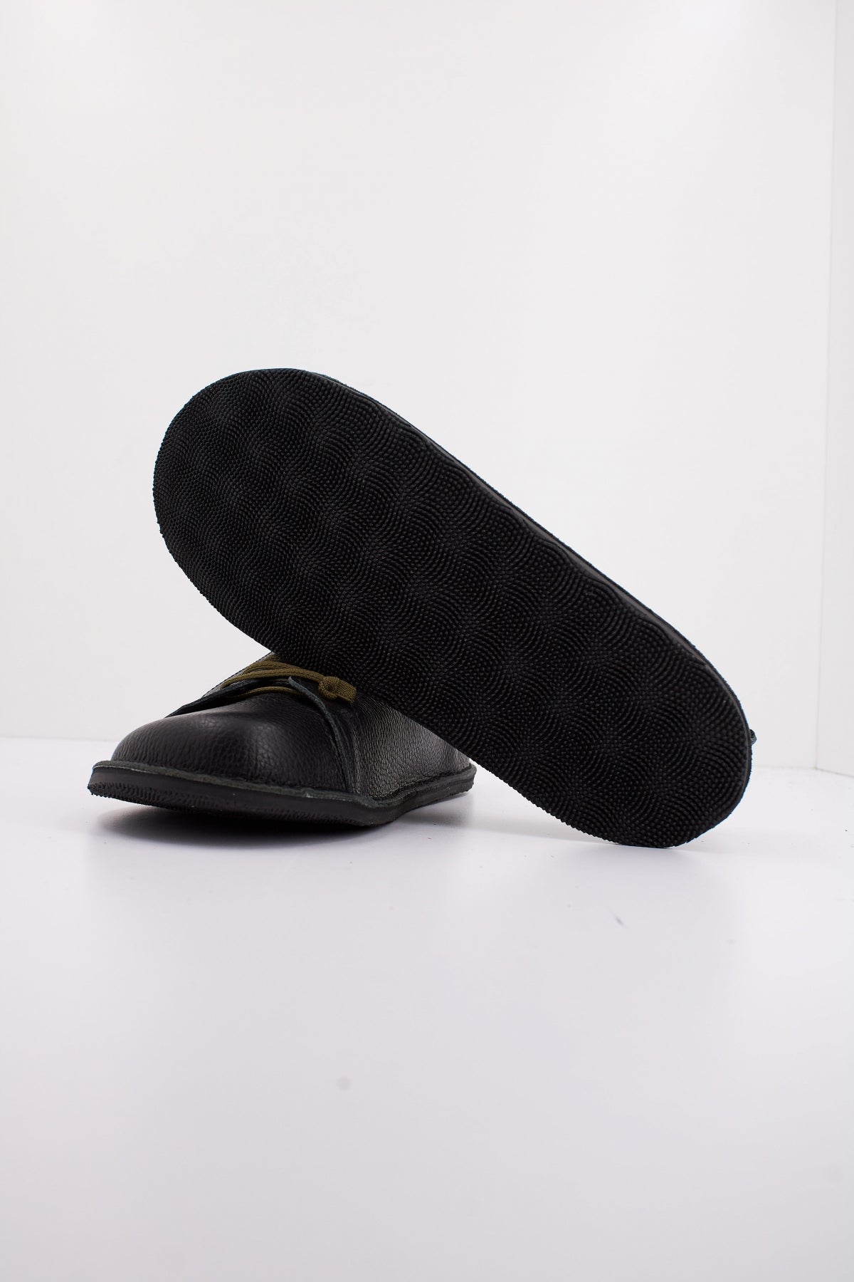 BOSTON SANDOKAN en color NEGRO (5)