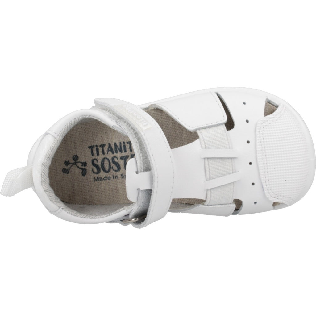 TITANITOS B CLAUDIO en color BLANCO (7)