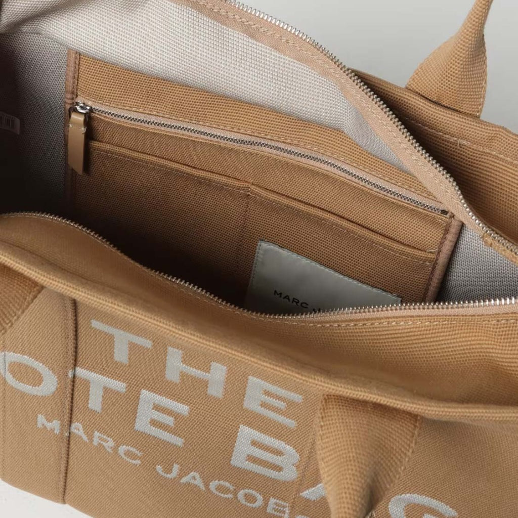 MARC JACOBS M en color (6)