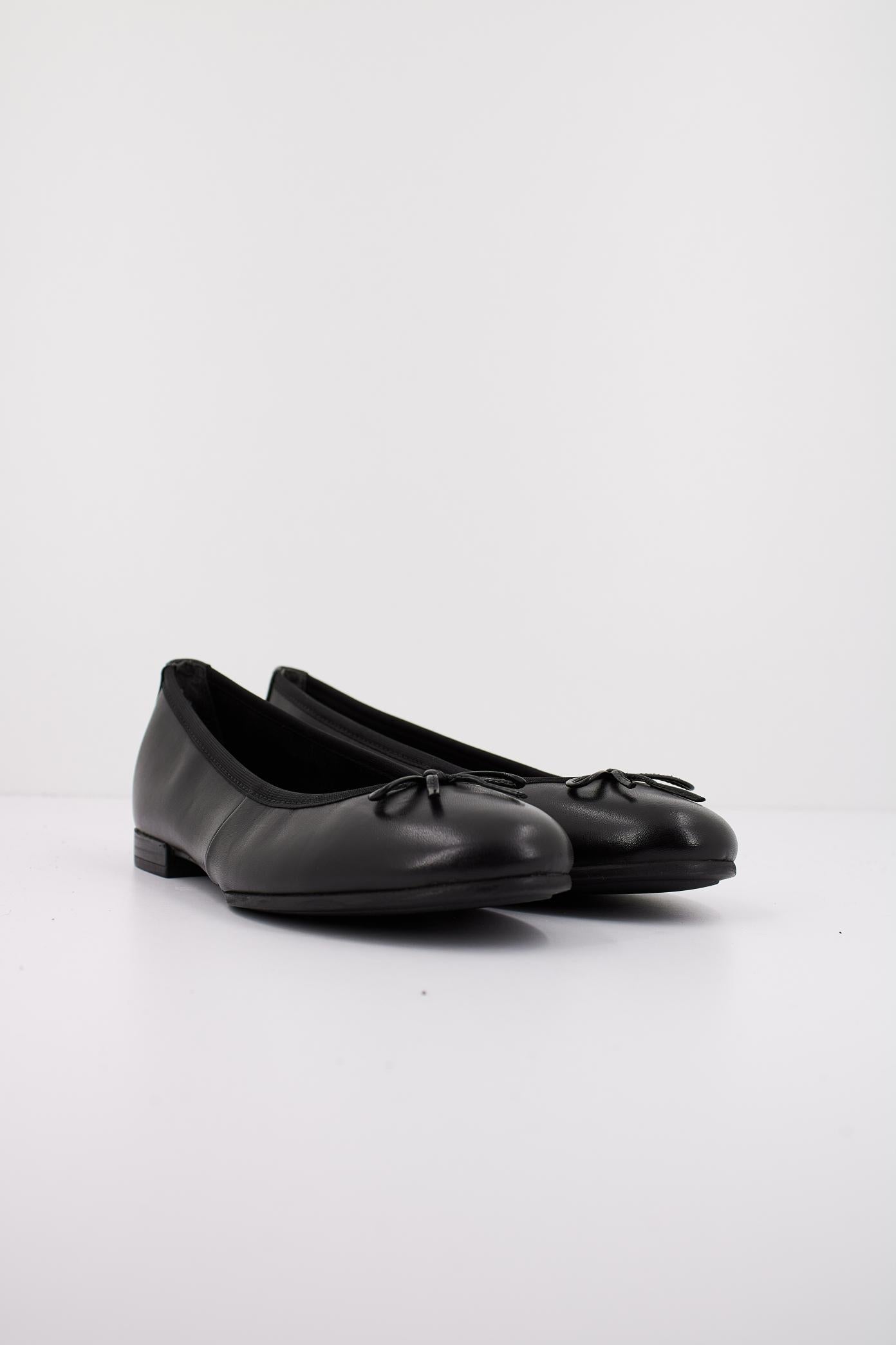 TAMARIS en color BLACK (2)